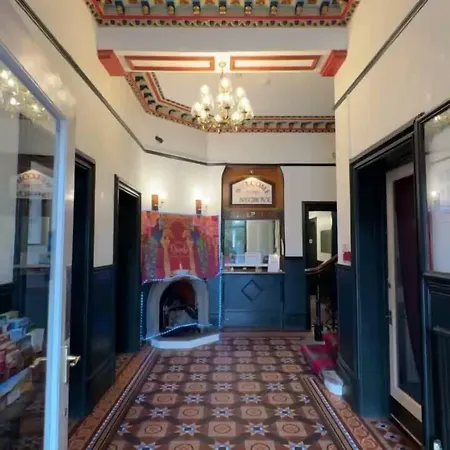 Pinegrove 3* Carlisle (Cumbria)