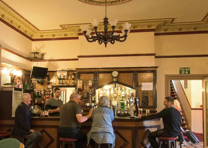 Pinegrove كارلايل